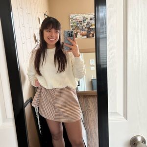 Meet your Posher, Miriam